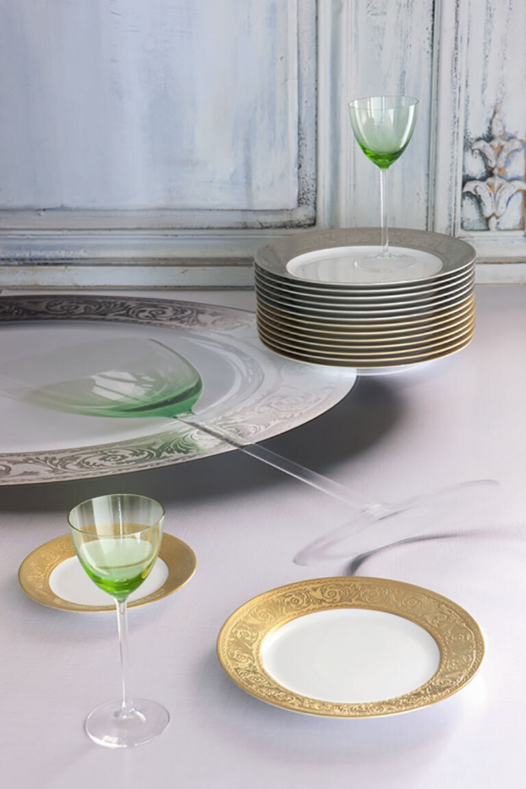 Robert Haviland Versailles White Bisc Gold Filet Dessert Plate 8.25 Inch HP647029, MPN: HP647029,