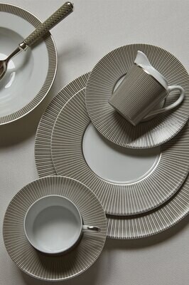 Robert Haviland Linae Bread and Butter Plate 6.25 Inch HP30031, MPN: HP30031,