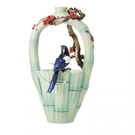 Franz Porcelain Vase Joy and Peace Magpie Limited Edition FZ03747