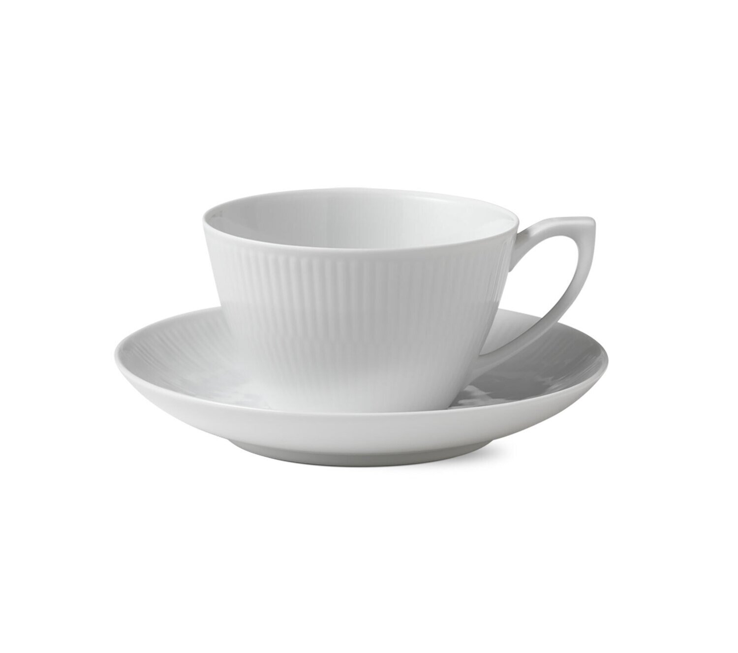 Royal Copenhagen White Fluted Tea Cup & Saucer 9.25Oz 1017383