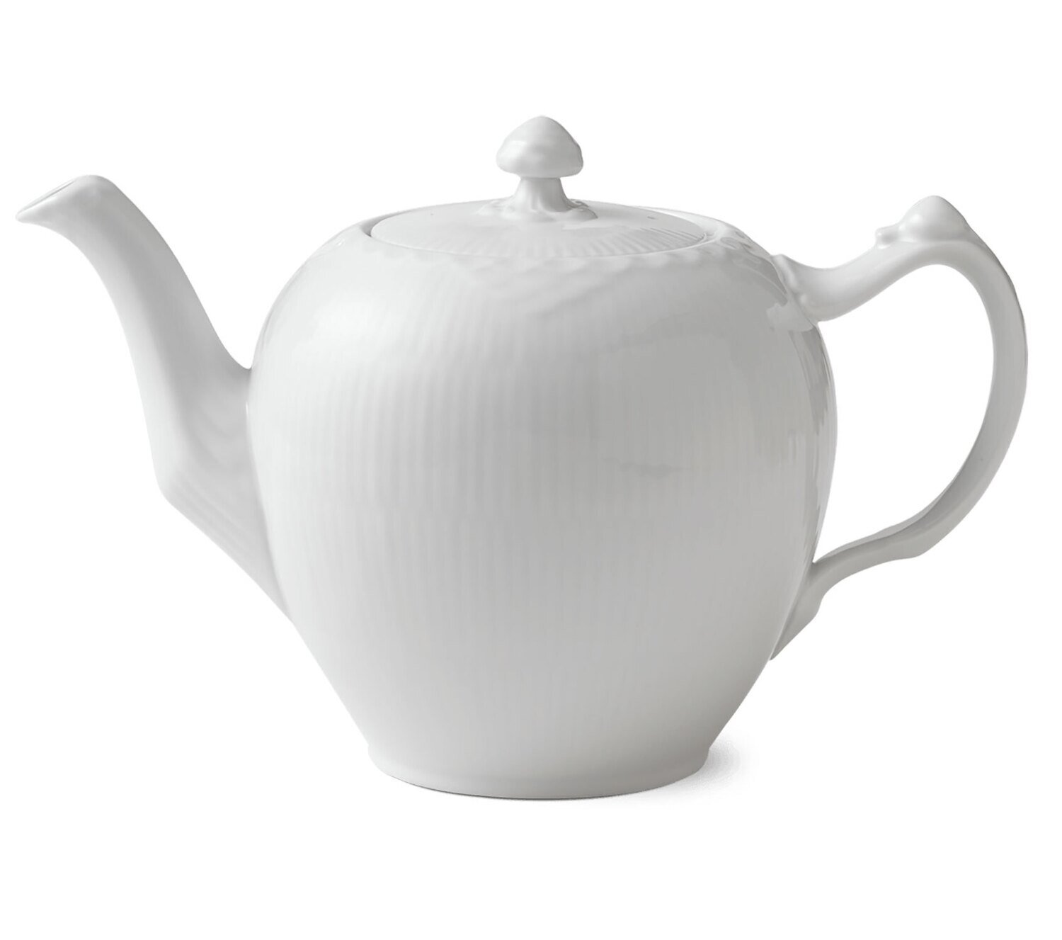 Royal Copenhagen White Fluted Half Lace Tea Pot 1Qt 1017279