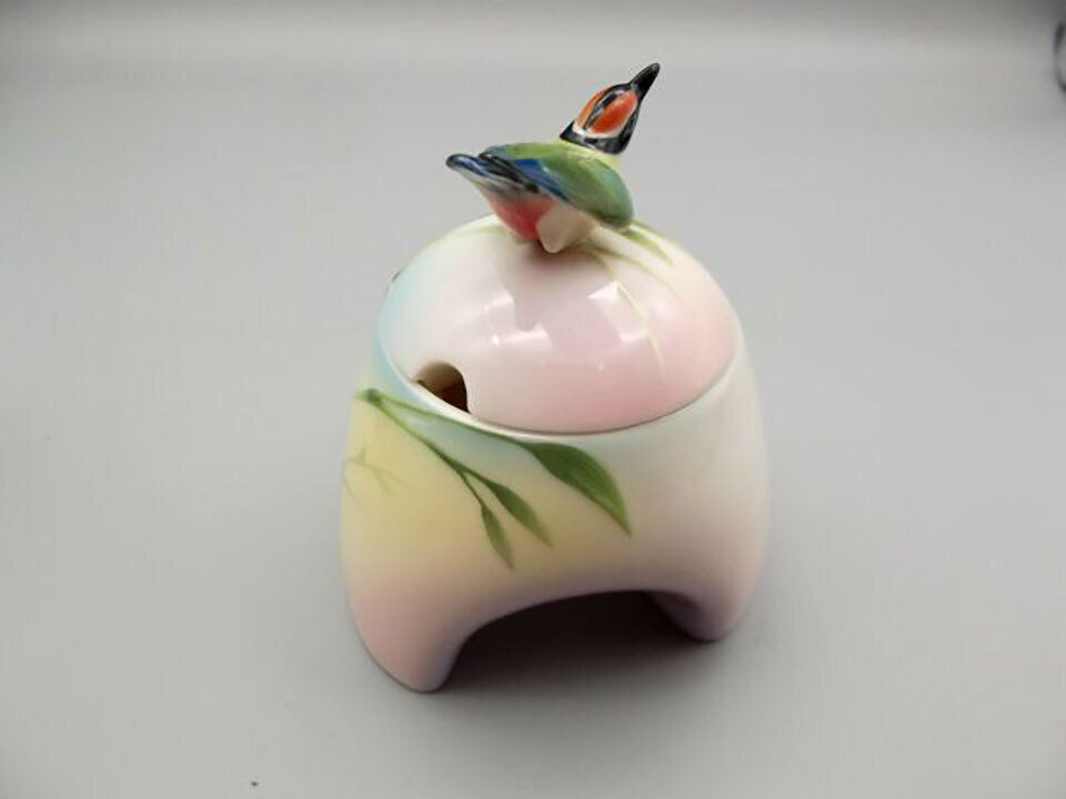 Franz Porcelain Bluebell Flower Sugar Jar With Cover FZ00878