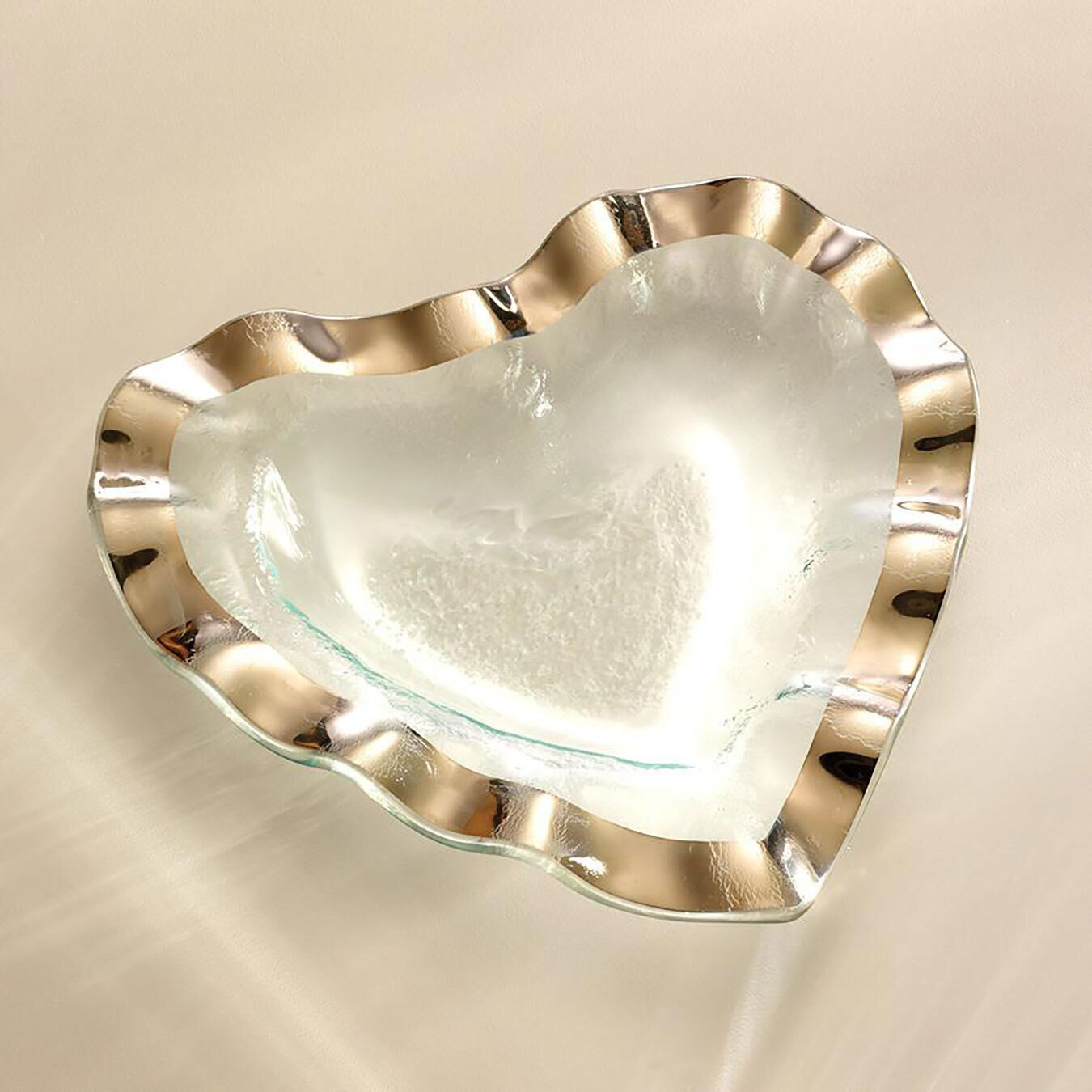 Annieglass Ruffle Heart Bowl Platinum P/P201P