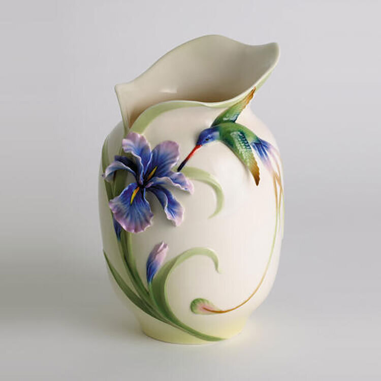Franz Porcelain Long Tail Hummingbird Design Sculptured Vase FZ00761
