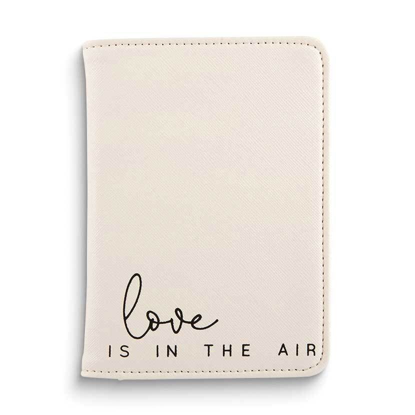 Love is in the Air Passport Holder GM24849, MPN: GM24849, 886083710520