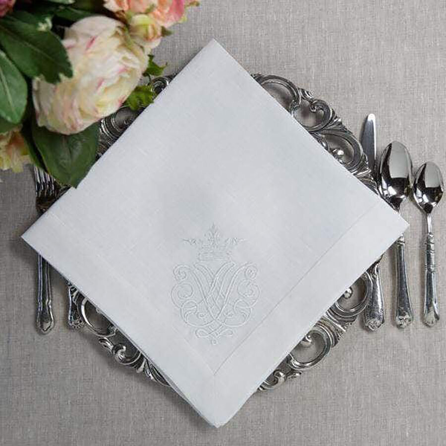 Crown Crest Large Napkin White Set of 8 NLG131
