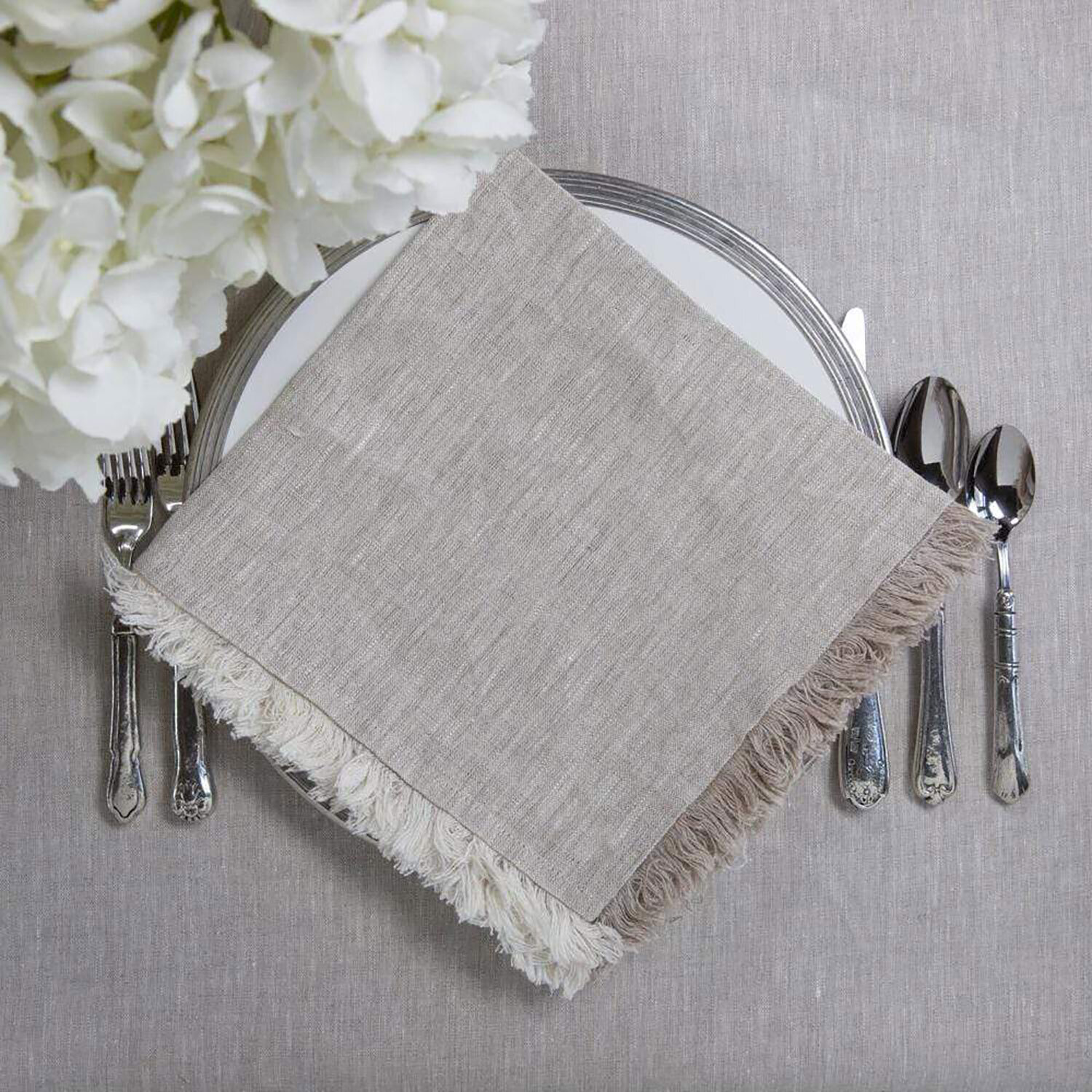 Crown Tuscan Large Napkin Fringe Set of 8 NLG291