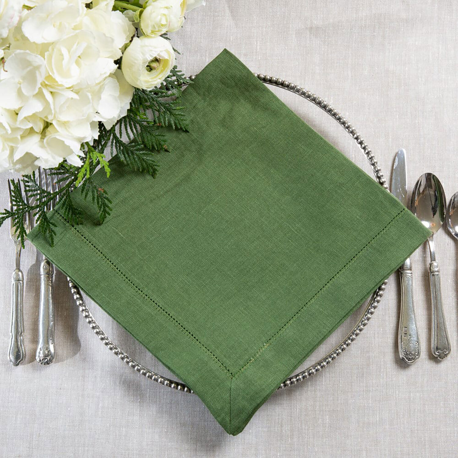 Crown Hemstitch Large Napkin Evergreen Set of 8 NLG301