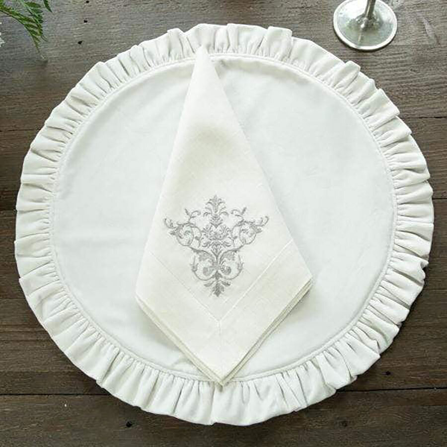 Crown Velvet Round Placemat with Ruffle Cream Set of 8 P825