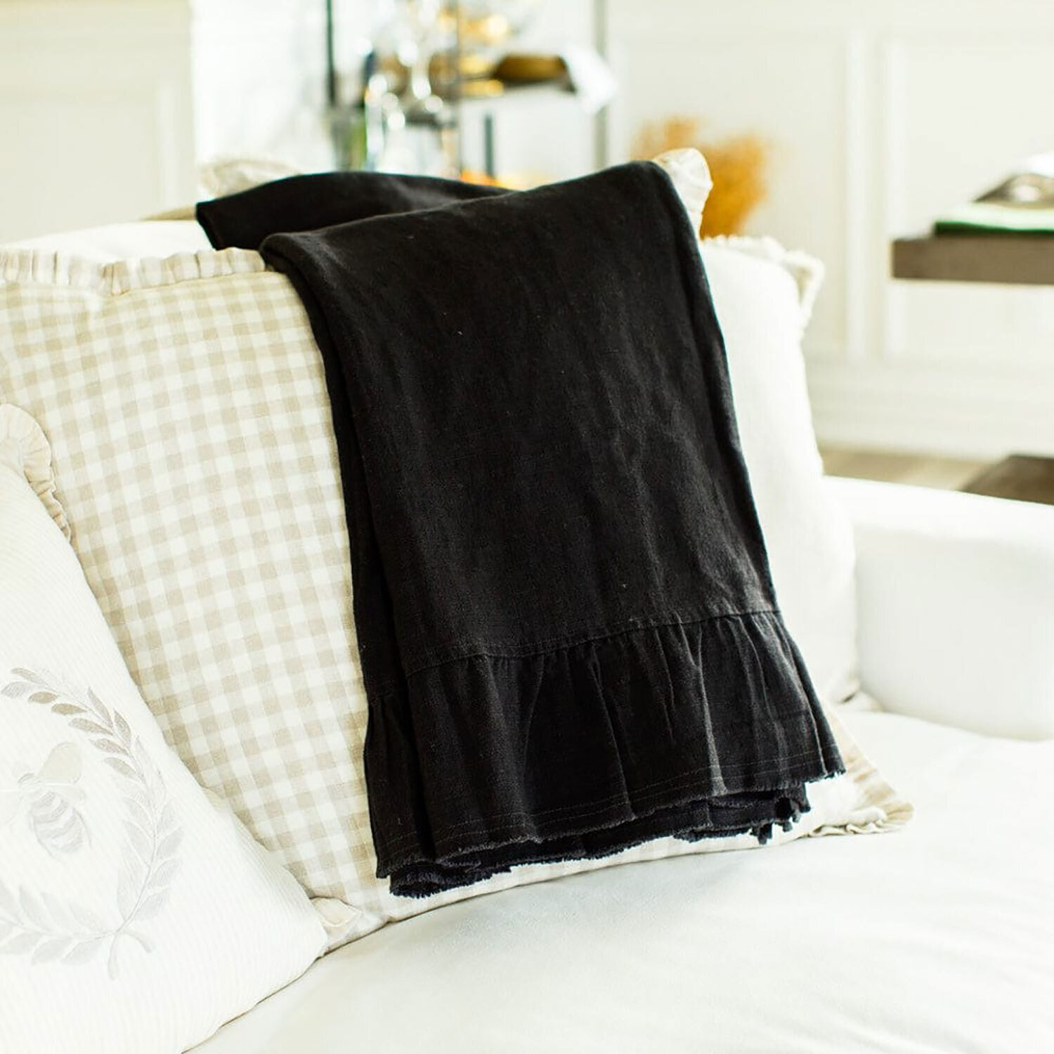 Crown Provence Throw Black and Fringe Throw593