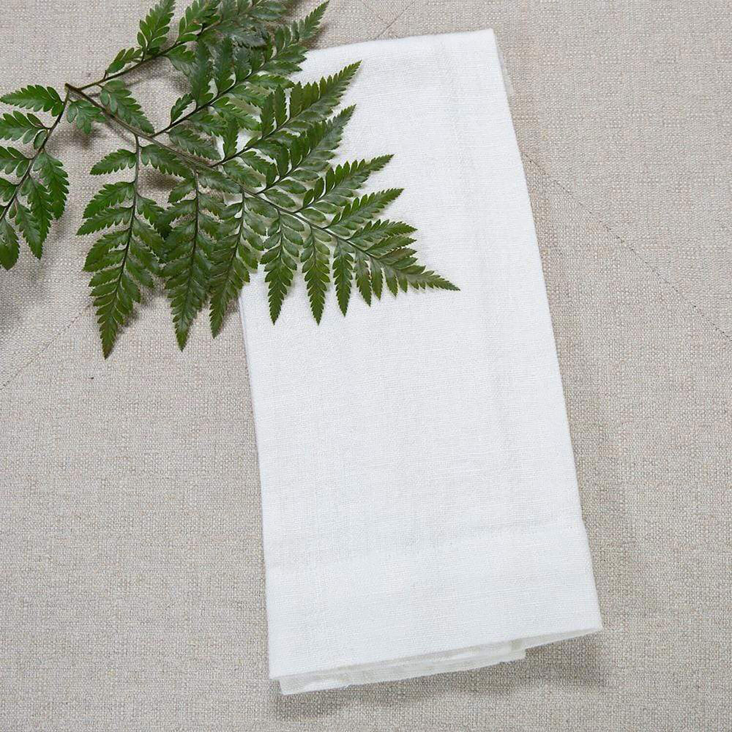 Crown Provence Tumbled Linen Towel Fringe Set of 4 T891