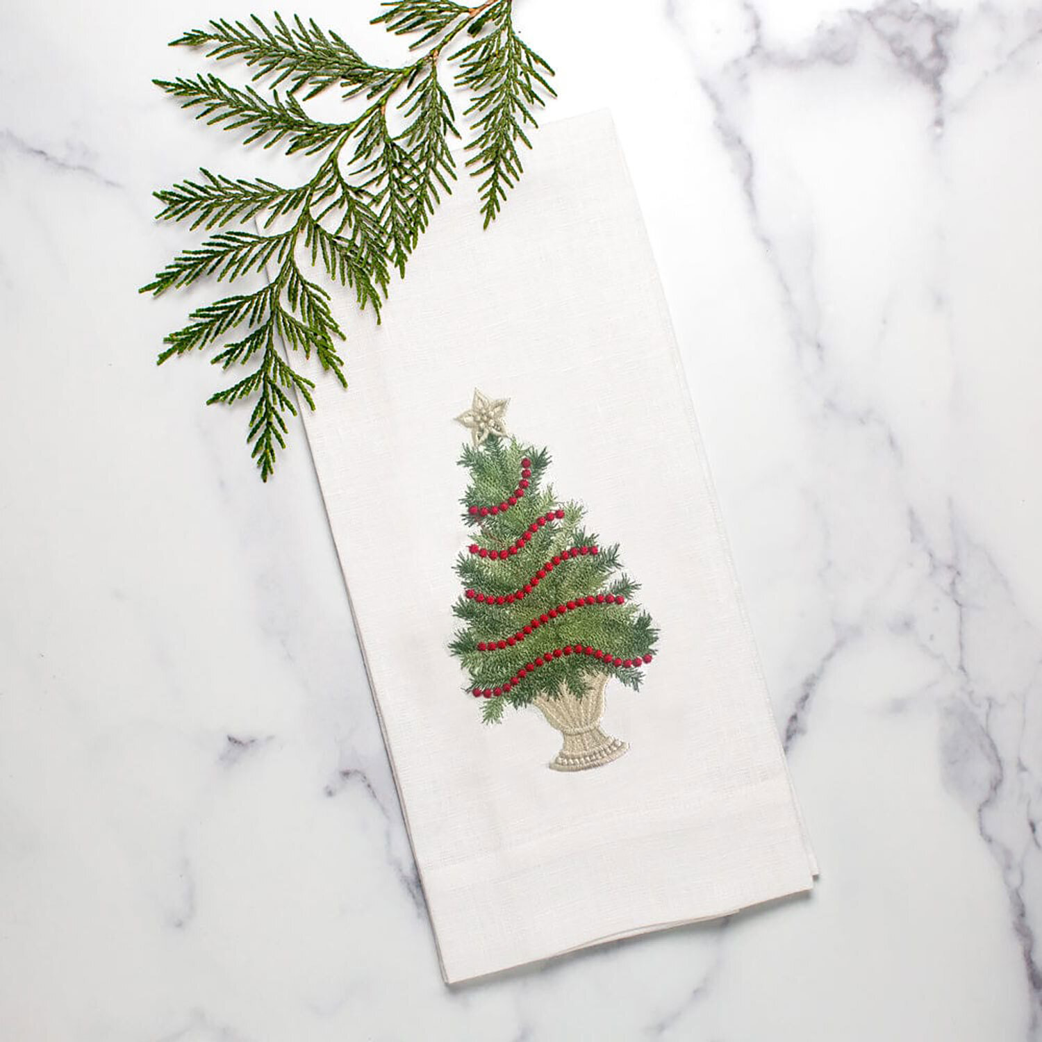 Crown Christmas Tree with Trim Linen Towel White Set of 4 T1062