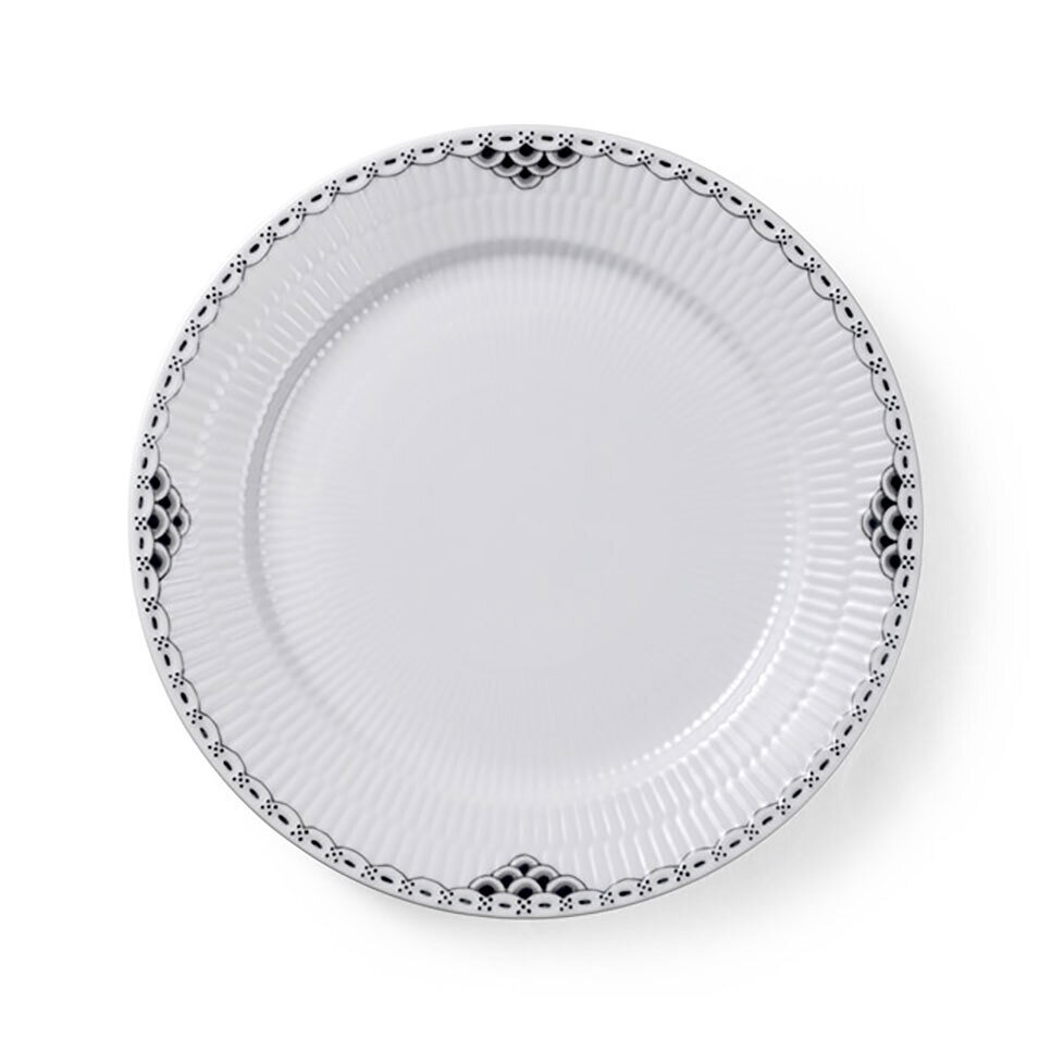 Royal Copenhagen Black Lace Dinner Plate 10.75 Inch 1066927