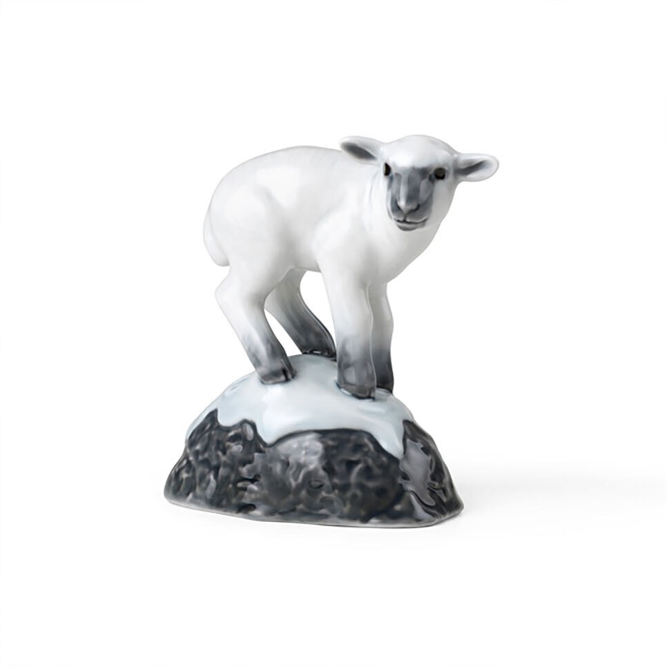 Royal Copenhagen Rc Annual Figurine 2023 Lamb 1066051