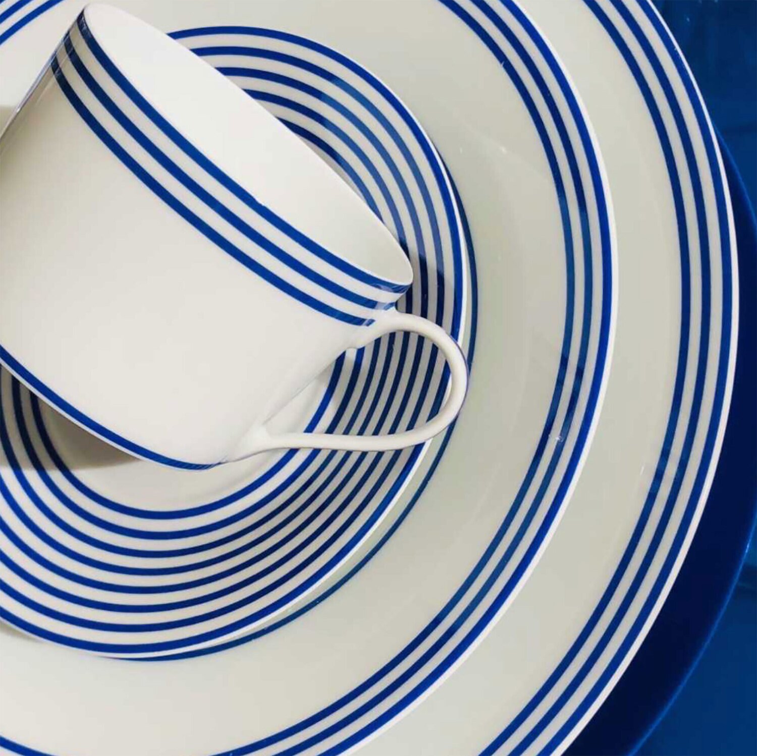 Royal Limoges Lattitudes Bleu Creamer J015-REC20834, MPN: J015-REC20834, 3700409925382