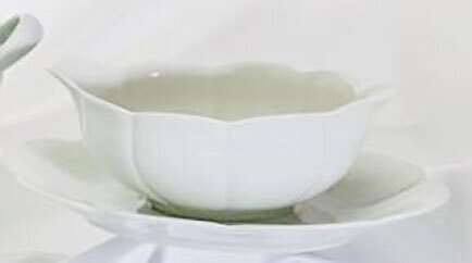 Royal Limoges Nymphea White Sauce Boat N997-NYM00001, MPN: N997-NYM00001, 3700409920363