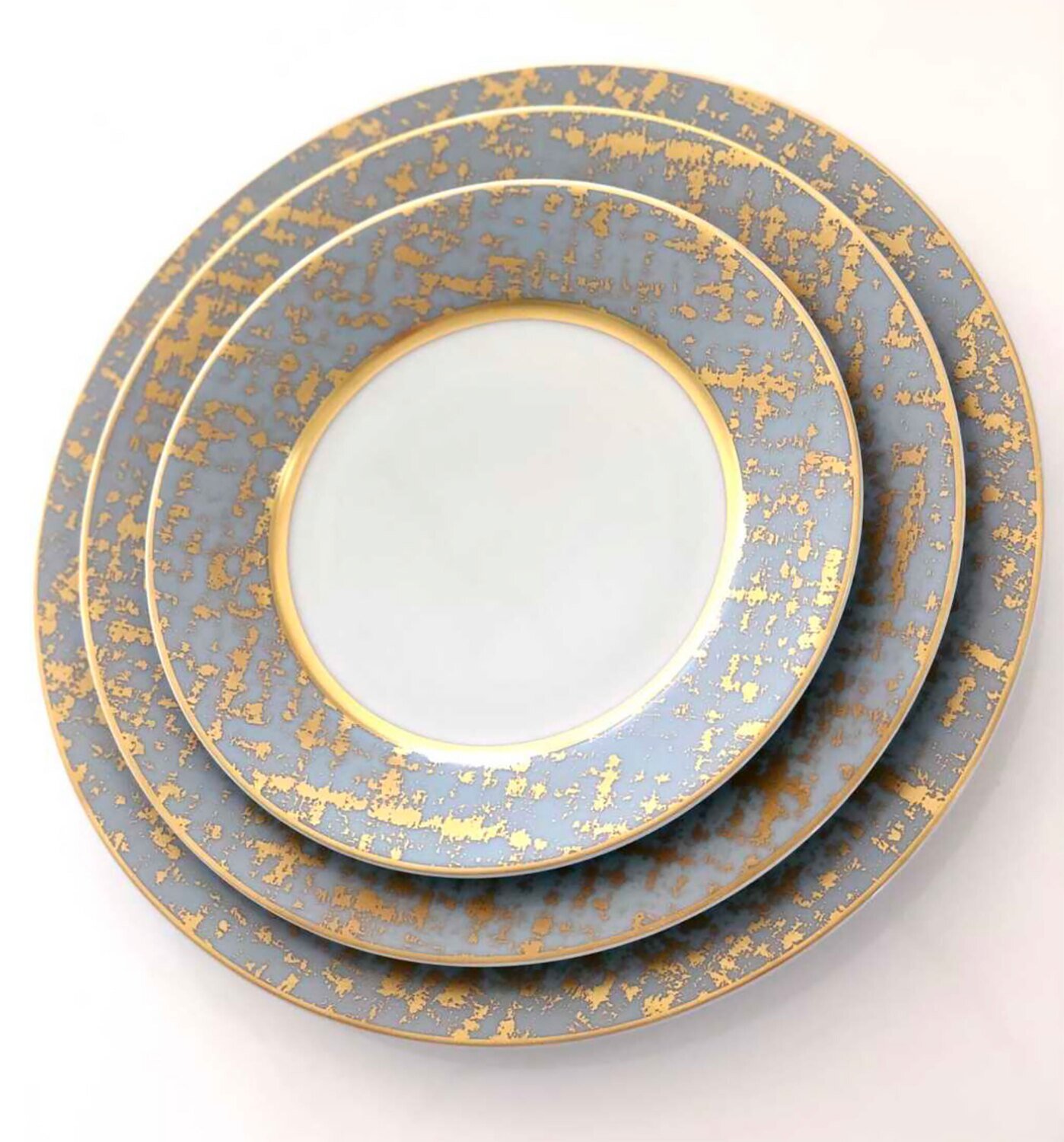 Royal Limoges Tweed Grey &amp; Gold Round Deep Platter L210-REC20847