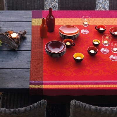 Le Jacquard Francais Provence Strawberry Tablecloth 69 x 69 Inch, MPN: 17689, 3660269176891