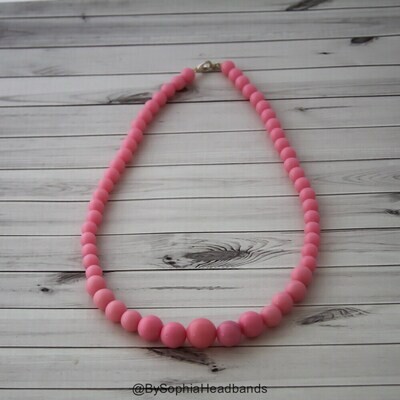 Light Pink Baby Necklace Light Pink Girls Necklace Pink Necklace Baby Bead Necklace Kids Necklace Toddler Necklace Girl Necklace