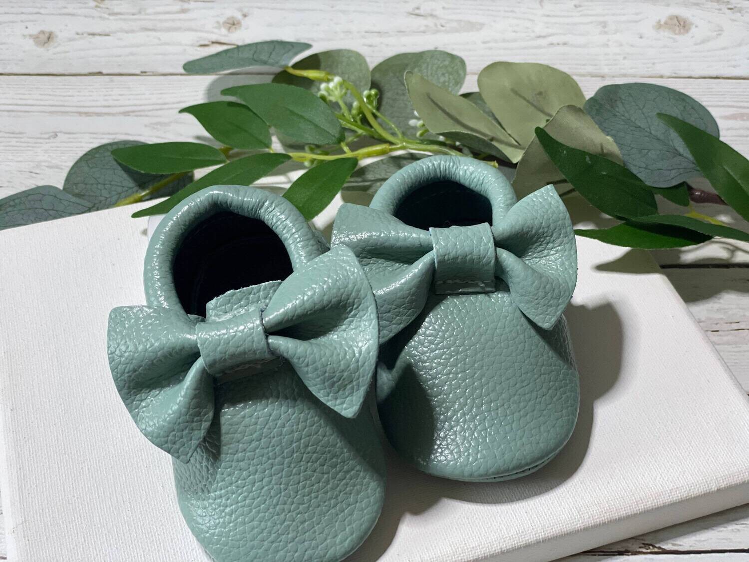 Baby Moccasins Baby OLIVE Moccasins Baby Leather Shoes Genuine Leather Moccs Toddler Moccasins Baby Bow Moccasins
