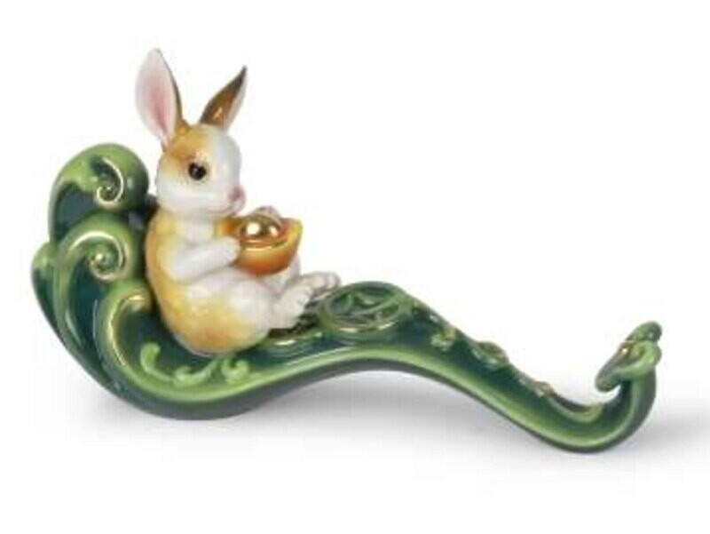 Franz Porcelain Rest On Blessing Rabbit Design Sculptured Porcelain Ruyi Figurine FZ03953