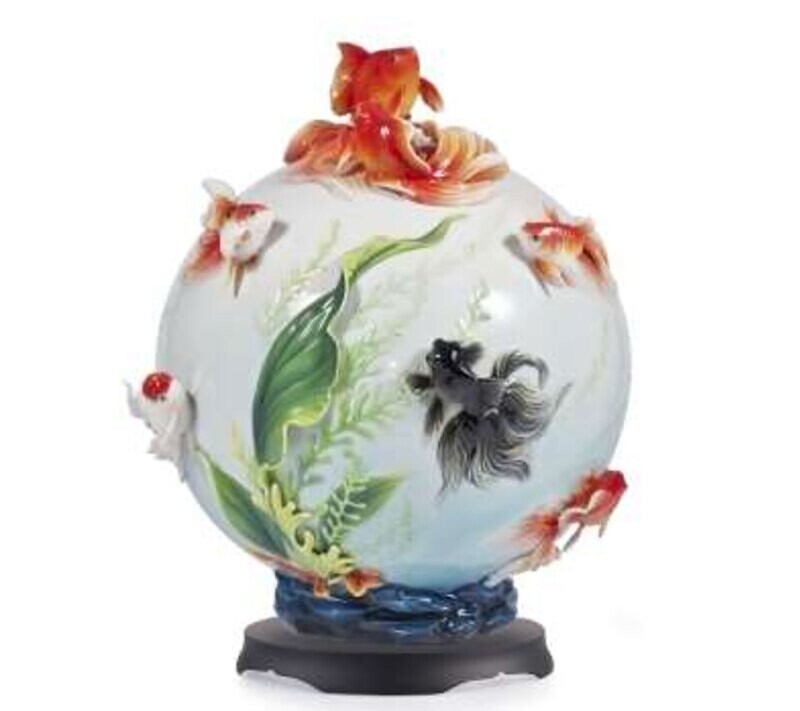 Franz Porcelain Familial Joy Goldfish Design Sculptured Porcelain Vase With Wooden Base FZ03937