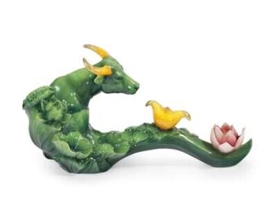 Franz Porcelain Blessings And Luck Ox Design Sculptured Porcelain Ruyi Figurine FZ03933, MPN: FZ039…