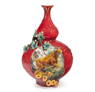 Franz Porcelain Great Fortune Ox Design Sculptured Porcelain Vase FZ03934, MPN: FZ03934,