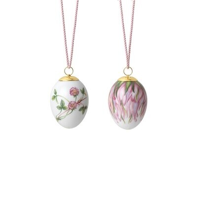 Royal Copenhagen Easter Egg Red Clover Buds And Petals Set of 2 1066076, MPN: 1066076, 5705140742159