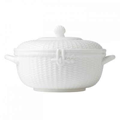 Wedgwood Nantucket Basket Covered Vegetable, MPN: 50156201228, 32675141764