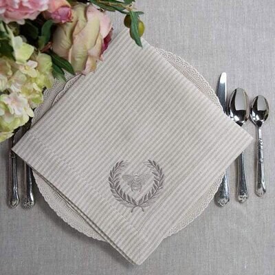 Crown Bumble Bee Large Napkin Set of 8 NLG735