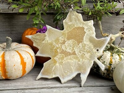 Michael Wainwright Borealis Gold Leaf Ornament 139BO59, MPN: 139BO59,