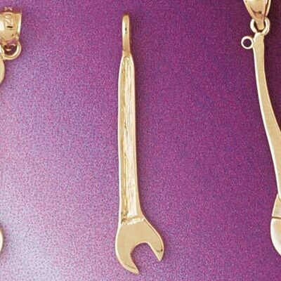 Dazzlers Jewelry Ranch Pendant Necklace Charm Bracelet in Yellow, White or Rose Gold 6646, MPN: DZ-…