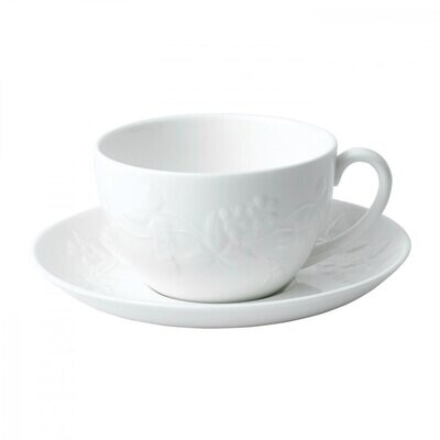 Wedgwood Wild Strawberry Wild Strawberry White Teacup &amp; Saucer Set, MPN: 40029579, 701587350174