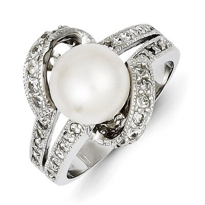 Simulated Pearl and Diamond Ring Sterling Silver QR2168, MPN: QR2168, 191101284427