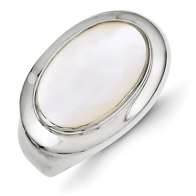 Oval Mother of Pearl Ring Sterling Silver QR1170, MPN: QR1170, 883957991696