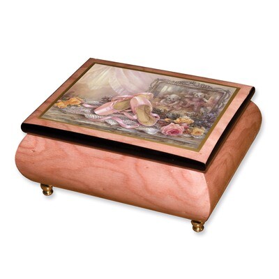 Artist Len Liu Sweet Memory Music Box GM7553, MPN: GM7553, 802192955713