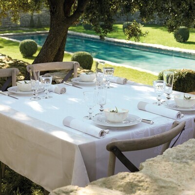 Le Jacquard Francais Venezia Ivory Tablecloth 69 x 69 Inch, MPN: 17856, 3660269178567