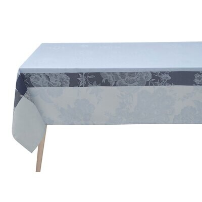 Le Jacquard Francais Tablecloth A La Francaise Blue 100% Cotton 69 x 98 Inch 28163, MPN: 28163, 366…