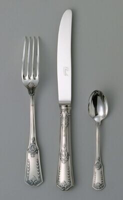 Chambly Empire Carving Fork - Silver Plated