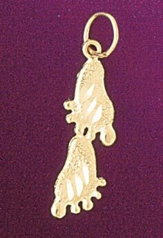 Dazzlers Jewelry Footprint Pendant Necklace Charm Bracelet in Yellow, White or Rose Gold 6530, MPN:…