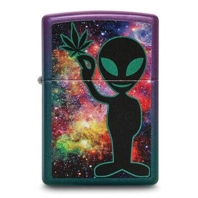 Zippo Iridescent Galaxy Leaf Alien Design Lighter GM25778, MPN: GM25778, 191693199376