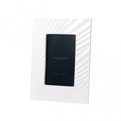 Wedgwood White Folia Picture Frame 4X6 Inch  40032163, MPN: 40032163, 701587384643