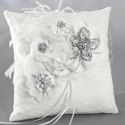 White Lace Ring Pillow Ivy Lane Genevieve GM10954