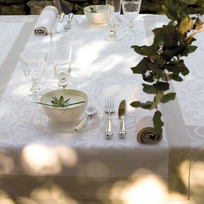 Le Jacquard Francais Venezia Ivory Runner 22 x 59 Inch, MPN: 17864, 3660269178642