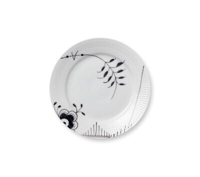 Royal Copenhagen Black Fluted Mega Dessert Plate #2 7.5 Inch 1017038, MPN: 1017038, 5705140709961