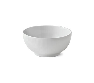 Royal Copenhagen White Fluted Bowl 1 Qt 1017395, MPN: 1017395, 5705140705888