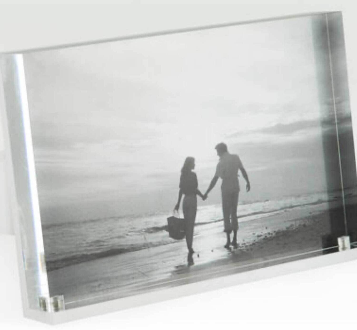 Tizo Acrylic Picture Frame White 8 x 10 Inch HA158WH80