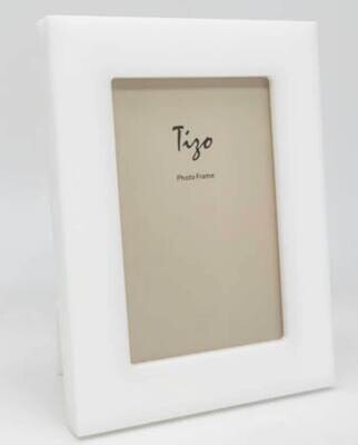 Tizo Solid Whtite 8 x 10 Inch Lucite Picture Frame HA194WH80, MPN: HA194WH80,