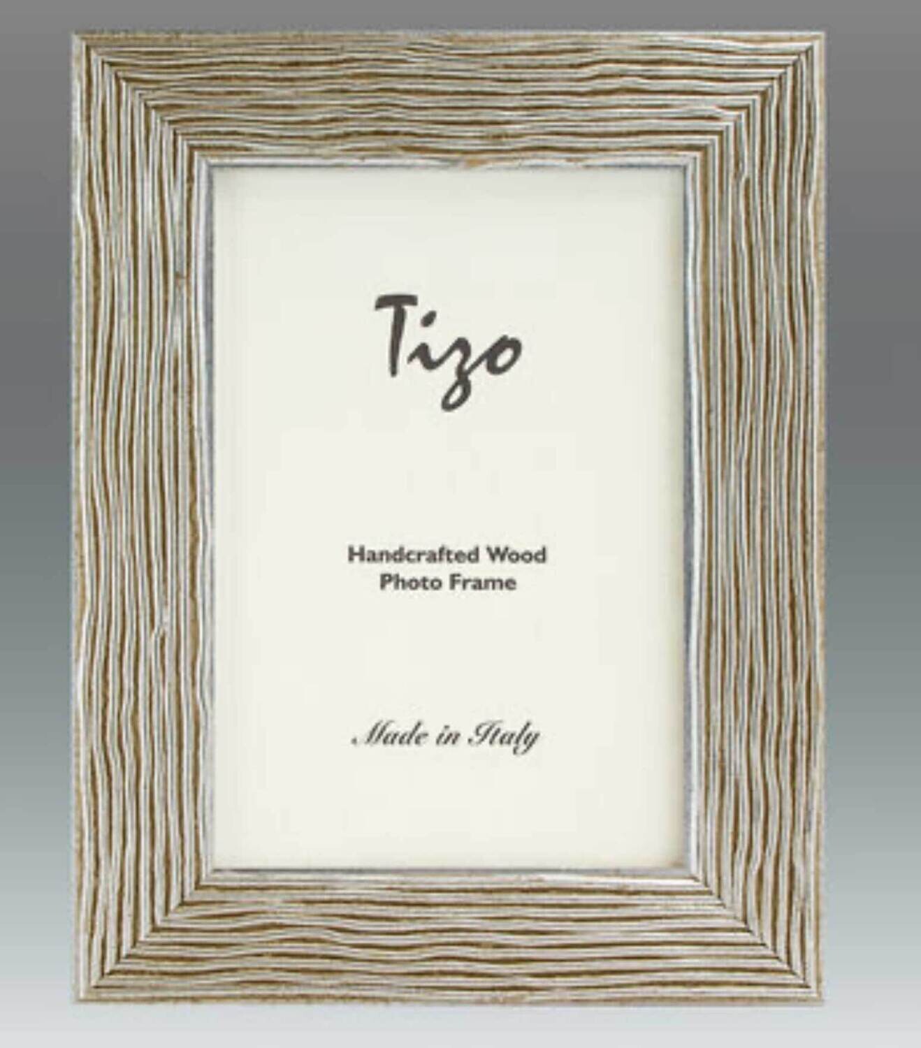 Tizo Silver Ridged Border Wooden Picture Frame 5 x 7 Inch 200SIL57